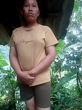 AN-nhien- Pertunjukan Webcam