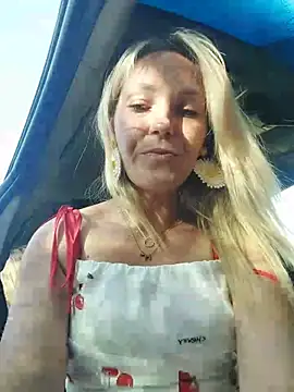 Yourblonde_69 Adlı Modelin Canlı XXX Sohbeti