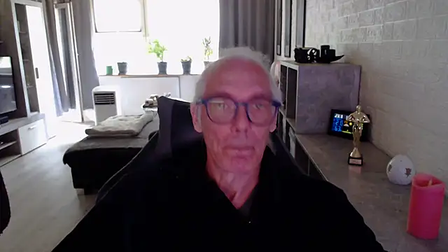 KoelnKoeln Pertunjukan Webcam