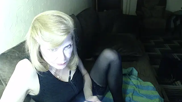 Sexy_Irene Show in webcam