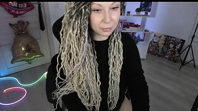 XXX chat uživo modela HoneySallyMoore