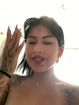 mrskarmaa's Live XXX Chat