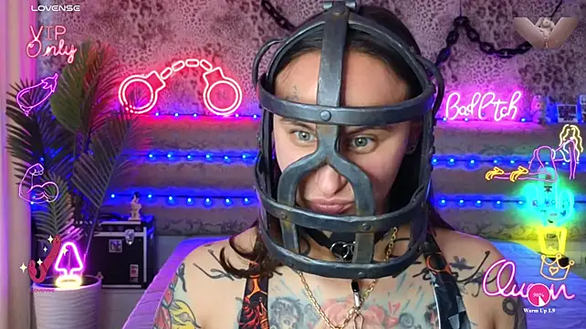 Cool_Freak_ live XXX chat
