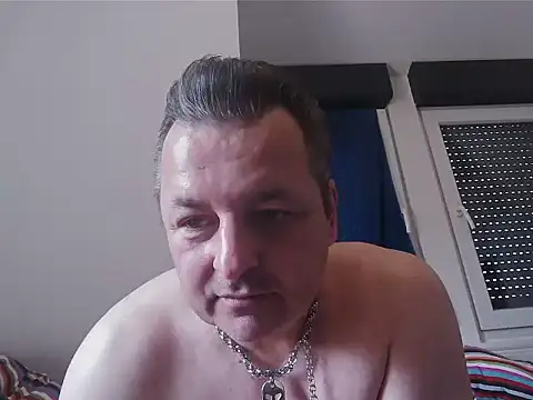 Chat XXX ao vivo de boy0230M