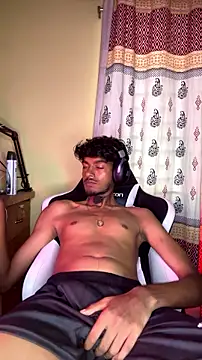 Živý XXX chat GunSlay
