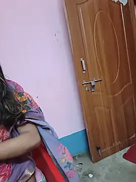 sexy_bhabhii élő XXX-chatje