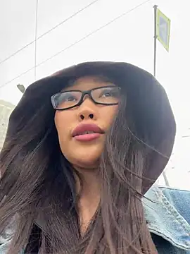 trytomakememoam 라이브 XXX 채팅
