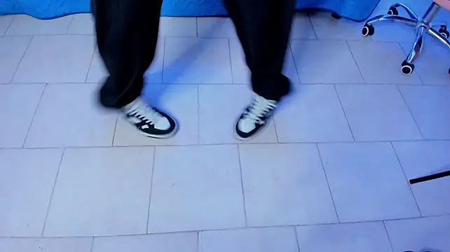 Dark_Valentino_'s Live XXX Chat