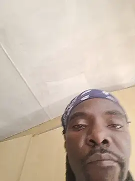 Živý XXX chat Mboro1988