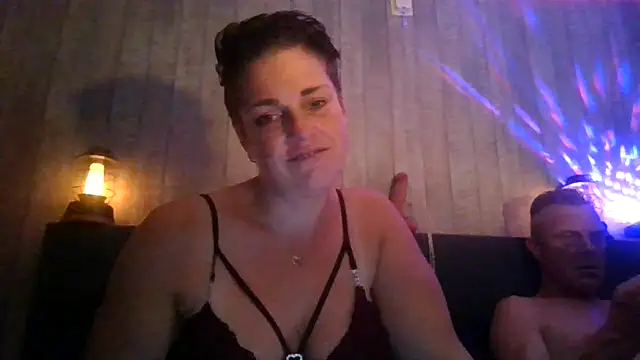 bicouple1992's Live XXX Chat