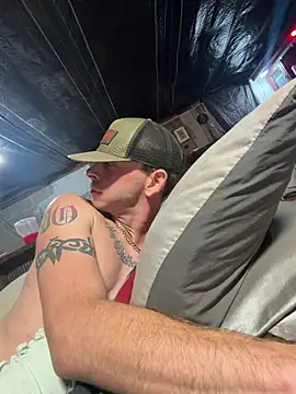 Czat XXX na żywo – SluttyMan95