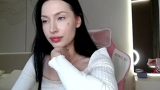 JenniferQueen11 XXX чат на живо