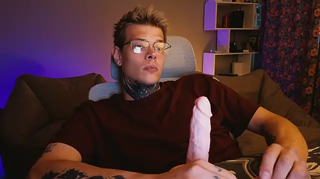 DENIS_HERE Webcam Show