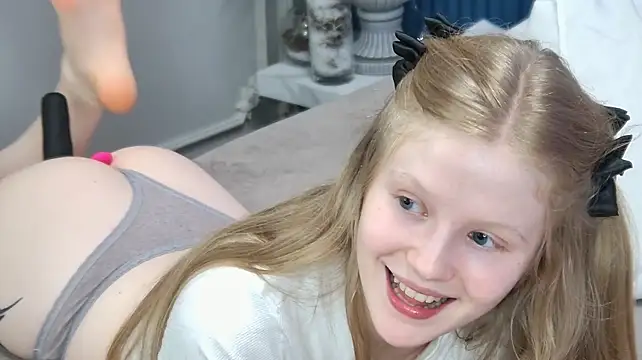 LilianHowardsのライブXXXチャット