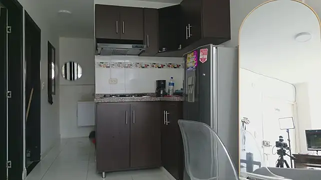 XXX chat uživo modela grey___27