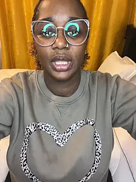 Honeylust26 Show in webcam