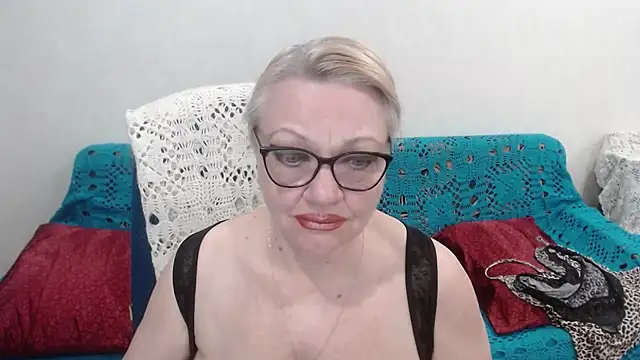 Webkamerová show xHoneyLadyx