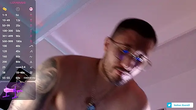 Chat +18 de Nathan_rivers ao vivo