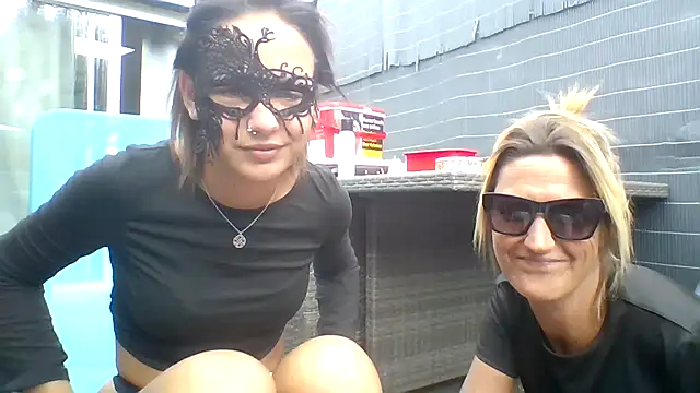 Webkamerová show JeuneCharme1