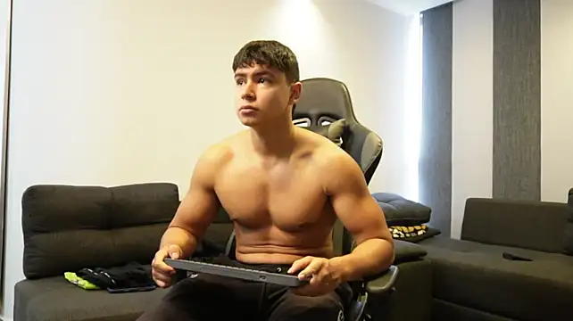 Živý XXX chat Bray_Kevin
