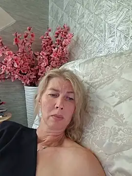 Živý XXX chat stellahere8
