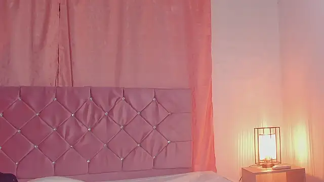 NaylaRosse live XXX chat
