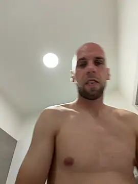 Oliver_outside's Webcam Show