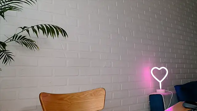 Czat XXX na żywo – WhitePrincessLuna