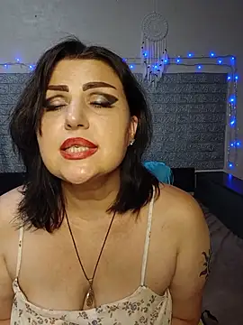 צ'אט XXX בשידור חי של kataleya94