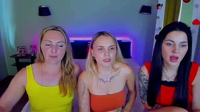 MagicEyess XXX чат на живо