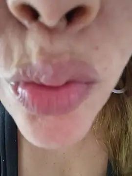 Chat XXX en directo de SluttyMilf79