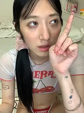 H_Kirachan Show in webcam