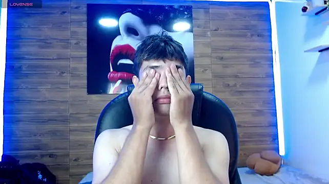 Chat XXX Live ivan_cooper