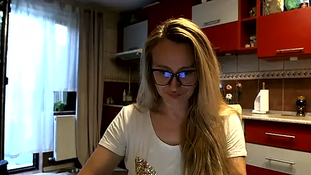 دردشة Nataly_Rosy الجنسية المباشرة