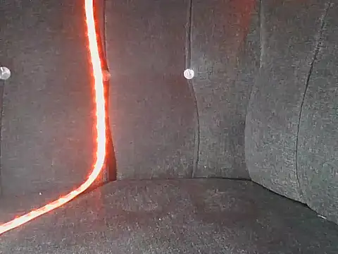 XXX chat uživo modela masterbbc_