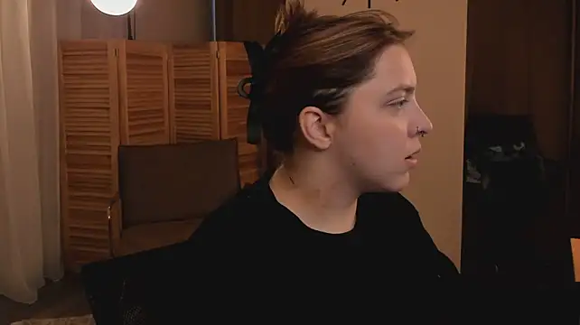 Bubbles_Luna's Live XXX Chat