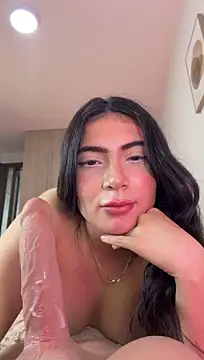 Mia_222 – Live XXX-chat
