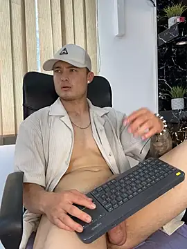 Alexander_ferre 网络视讯表演