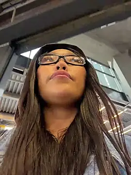 trytomakememoamn Live XXX chat