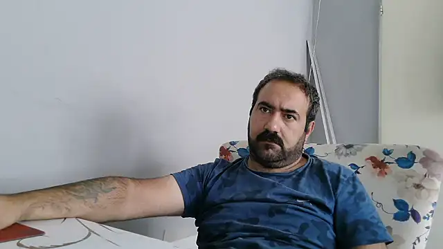 -Hunter_Blaze-'s Live XXX Chat