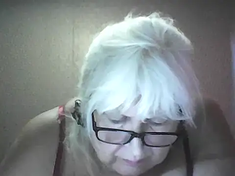 Alexia64231 现场XXX聊天