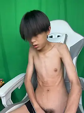 XXX chat uživo modela DD-101