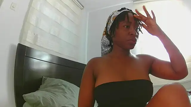 Chat +18 de MistreesMay18 ao vivo