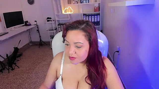 Chatroom XXX en direct de Crystal_mommy
