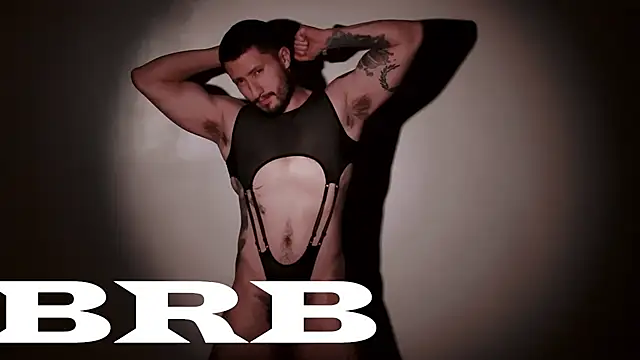Nathan_rivers Adlı Modelin Canlı XXX Sohbeti