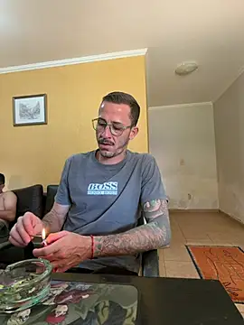 Chat XXX ao vivo de MeladoDiMel
