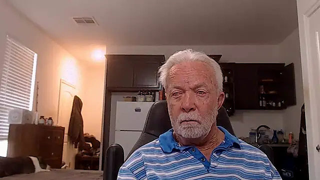 צ'אט XXX בשידור חי של rockpoint69