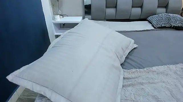 แชท XXX สดของ Charlie___Musk
