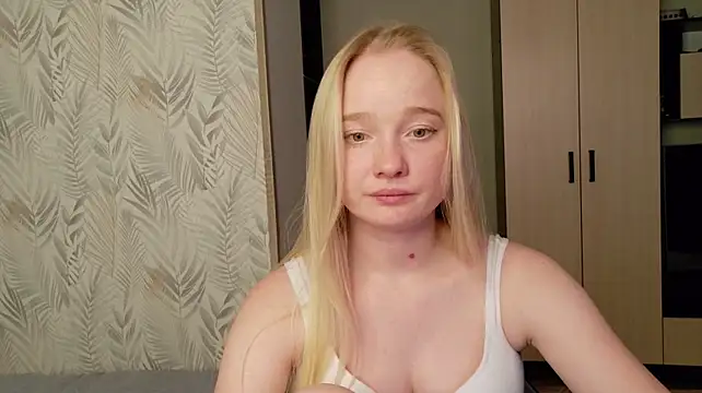 Shawty_Mia লাইভ XXX চ্যাট