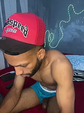Jefdemon Adlı Modelin Canlı XXX Sohbeti